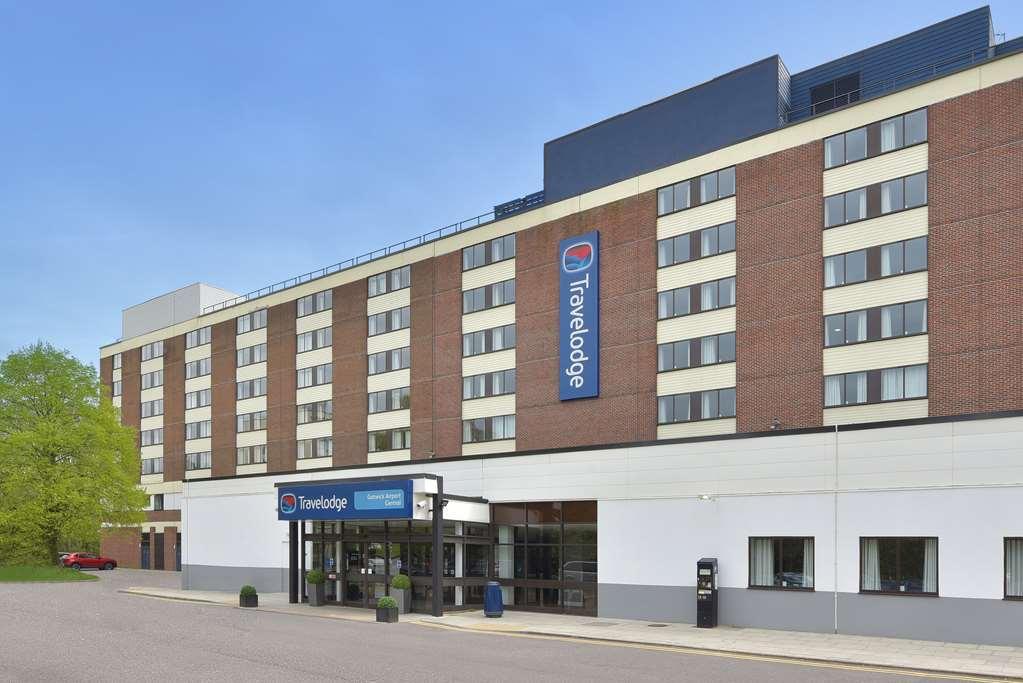 Mercure London Gatwick Airport Horley Exterior foto