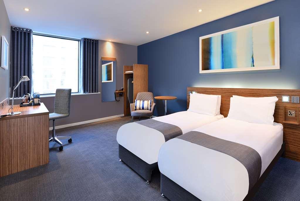 Mercure London Gatwick Airport Horley Zimmer foto